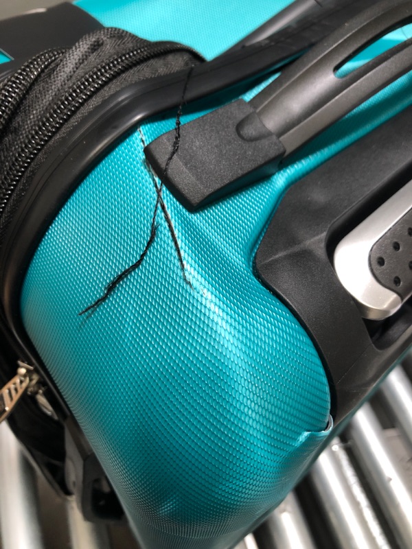 Photo 4 of (Major Damage) Travelers Club Chicago Hardside Expandable Spinner Luggage, Teal, Carry-On 20-Inch
