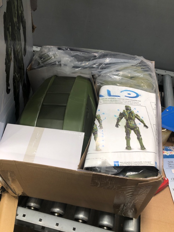 Photo 4 of ***PARTS ONLY*** Disguise Men's Halo Master Chief Ultra Prestige Costume