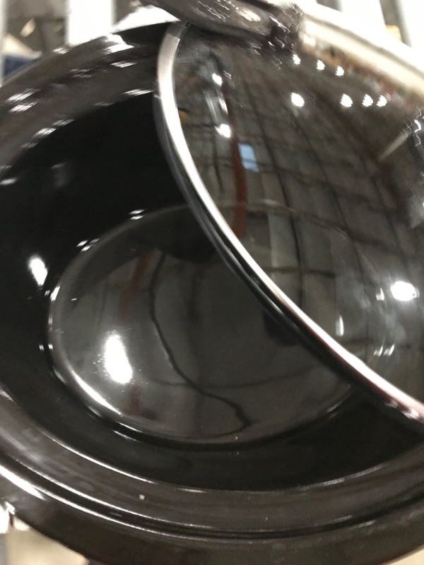 Photo 3 of (DAMAGE)Crock Pot 6 Quart Programmable Stainless SCCPVL610 S
**TOP HANDLE BROKEN**