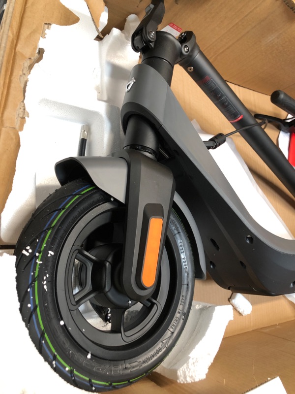 Photo 5 of KQI2 PRO ELECTRIC KICK SCOOTER
