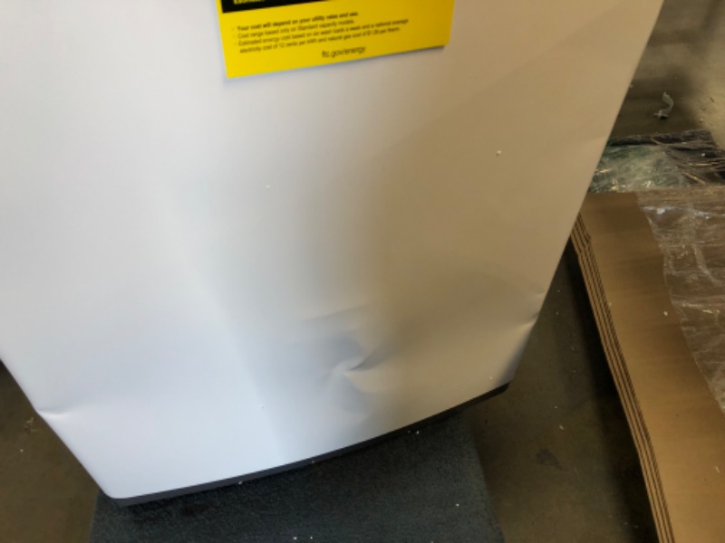 Photo 2 of (DAMAGE)2.0 cu. ft. Portable Top Load Washing Machine in White
**DENT**