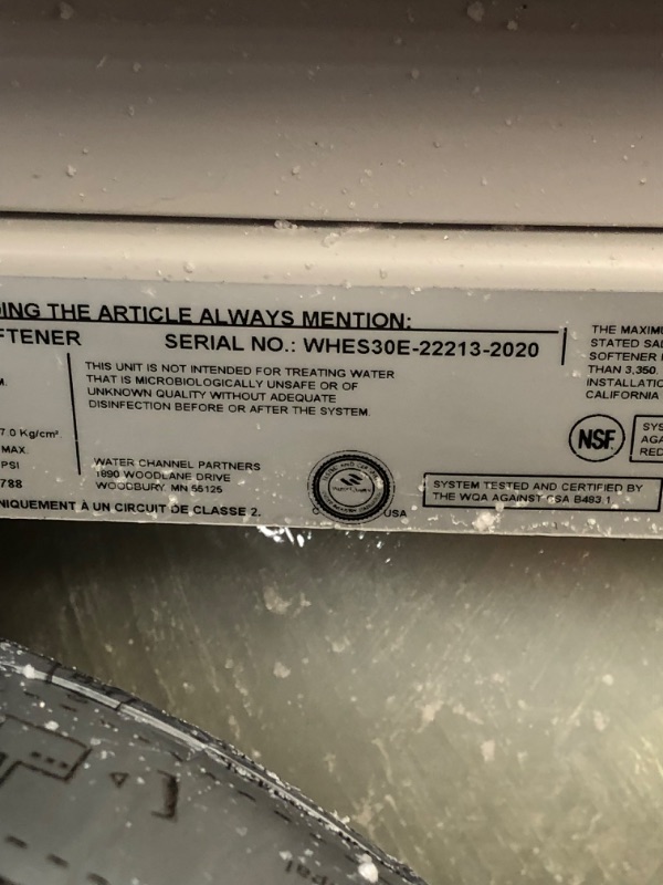 Photo 4 of ***INCOMPLETE** Whirlpool WHES30E 30,000 Grain Softener | Salt & Water Saving Technology | NSF Certified | Automatic Whole House Soft Water Regeneration, 0.75 inches, Off-White
