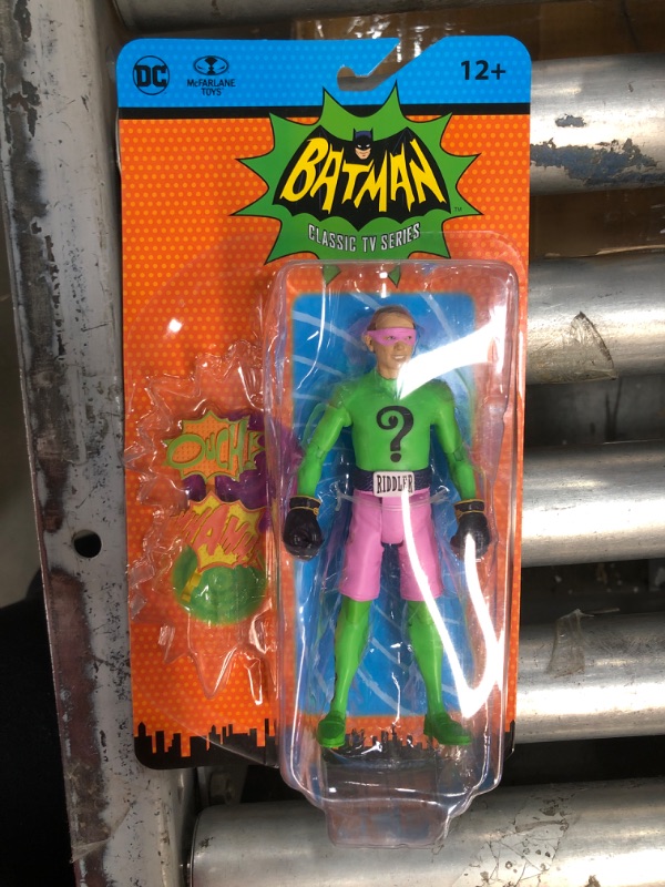 Photo 2 of 2PK-McFarlane DC Retro 6In Wv3 - Batman 66 - Riddler Boxing Action Figure
