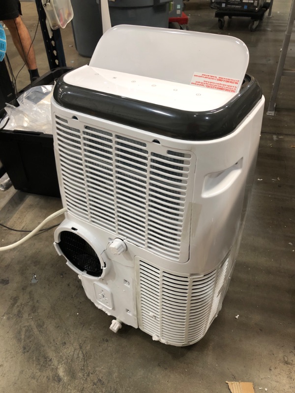 Photo 4 of ***PARTS ONLY*** BLACK+DECKER 14,000 BTU Portable Air Conditioner with Heat and Remote Control, White
