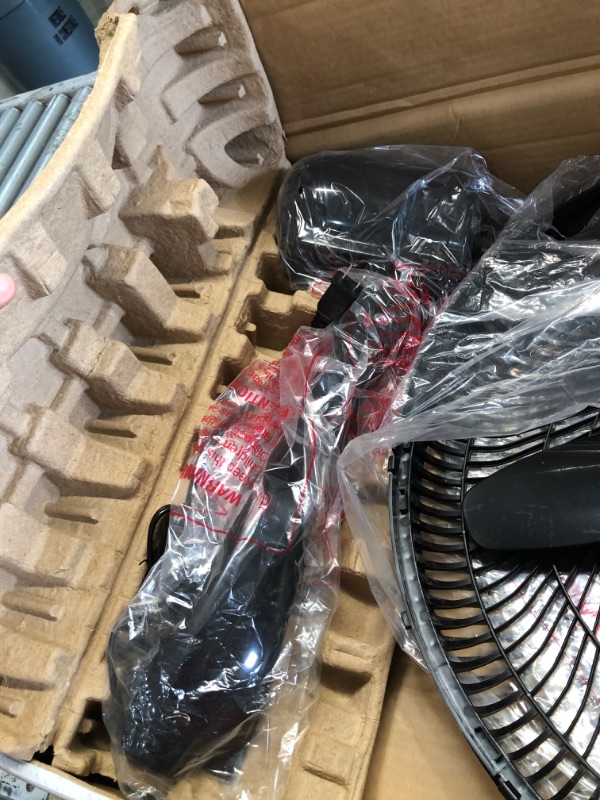 Photo 4 of PELONIS PFS45A5BBB 18 Inch 5-Blade Oscillating Adjustable Standing Pedestal Remote LED Display 5 Speed Setting and 7-Hour Timer Fan Black
