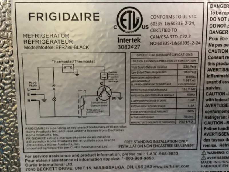 Photo 4 of (DAMAGE)Frigidaire EFR786-BLACK EFR786 Retro Apartment Size Refrigerator with Top Freezer-2 Door Fridge with 7.5 Cu Ft of Storage Capacity, Adjustable Spill-P
**DENT/CUT ON THE SIDE**