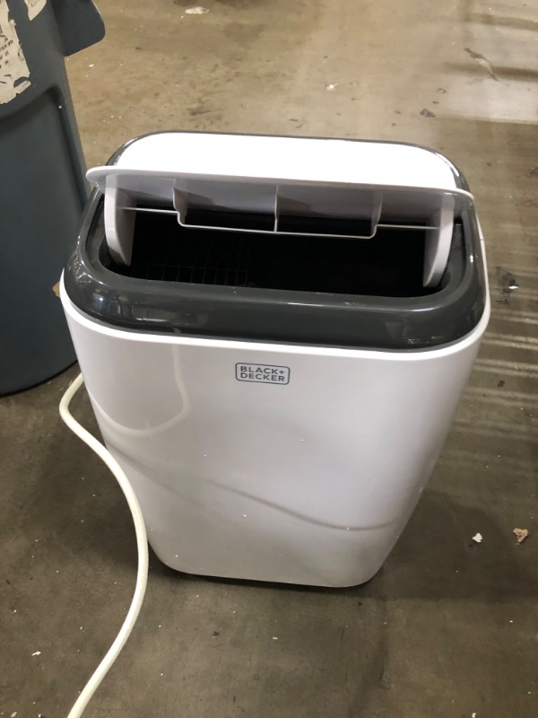 Photo 5 of BLACK+DECKER 14,000 BTU Portable Air Conditioner with Heat and Remote Control, White
