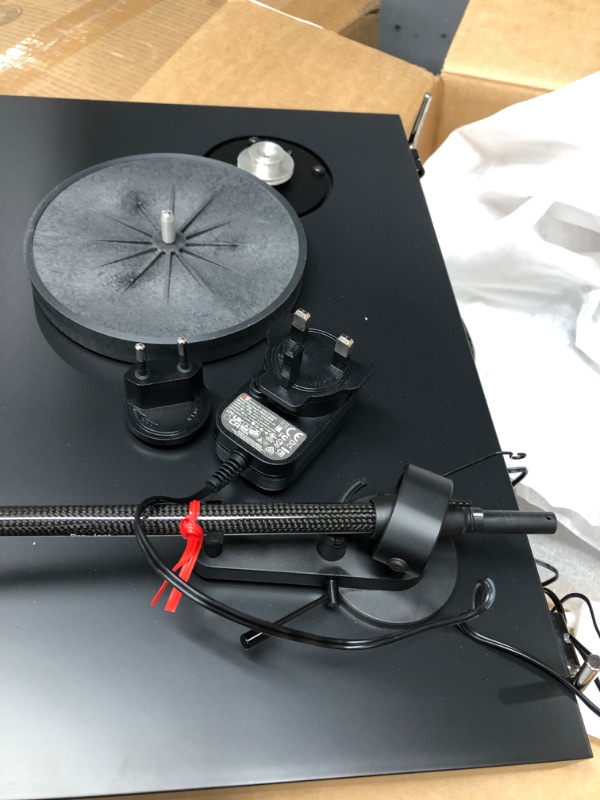 Photo 6 of **SEE COMMENTS**
Pro-Ject Debut Carbon EVO, Audiophile Turntable with Carbon Fiber tonearm, Electronic Speed Selection and pre-Mounted Sumiko Rainier Phono Cartridge (Satin Black)
