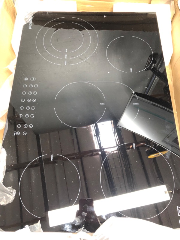 Photo 3 of AVG YLCF8505 BUILT-IN VITROCERAMIC HOB BLACK 5*BURNER TOUCH-CONTROL. Mod8505.
