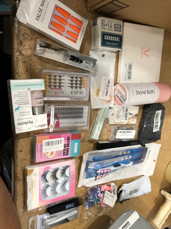 Photo 1 of 20 pack Assorted Health and Beauty Items; Makeup, Hair, Nail items 