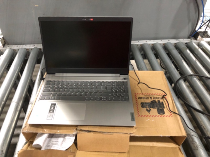 Photo 2 of Lenovo - IdeaPad 3 15" Laptop - Intel Core i3-1005G1-8GB Memory - 256GB SSD - Platinum Grey - 81WE011UUS