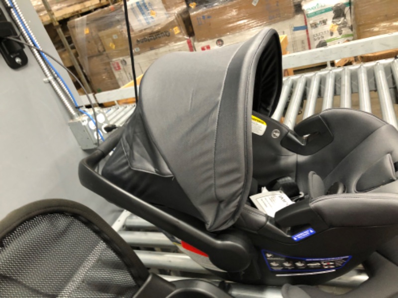 Photo 3 of Britax B-Safe Gen2 Flexfit+ Infant Car Seat Cool N Dry
