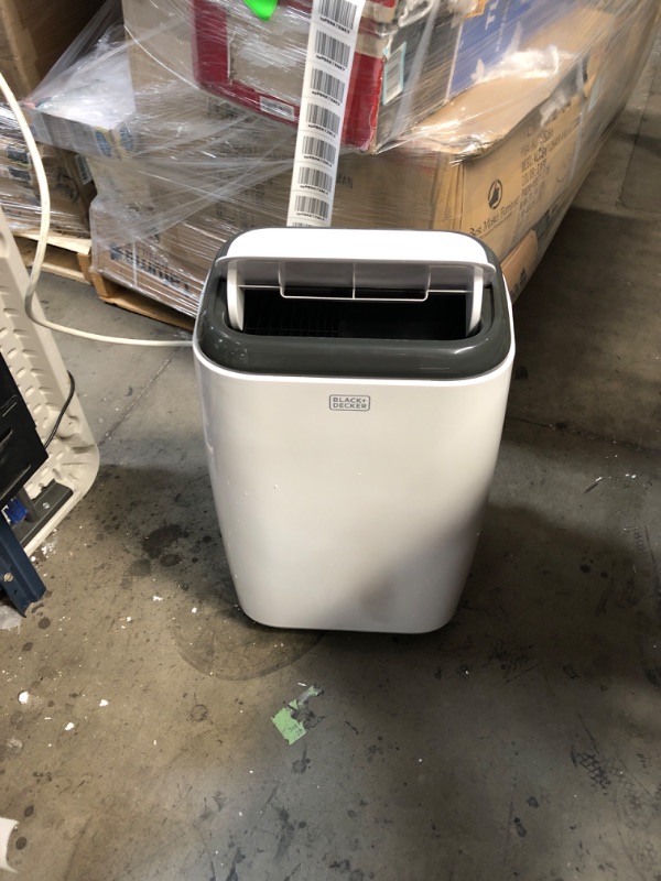 Photo 3 of (MISSING ATTACHMENTS; CRACKED ATTACHMENT) Black+decker 8,000 BTU Portable Air Conditioner with Remote Control, White