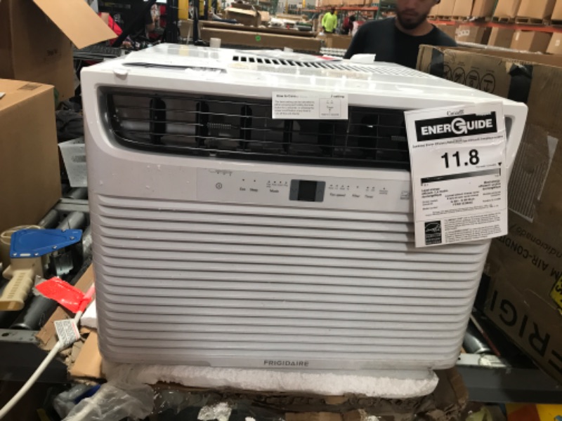 Photo 2 of USED: Frigidaire FFRE153WAE 15,100 BTU Window-Mounted Room Air Conditioner (120259) 23.63"D x 25.37"W x 17.85"H

