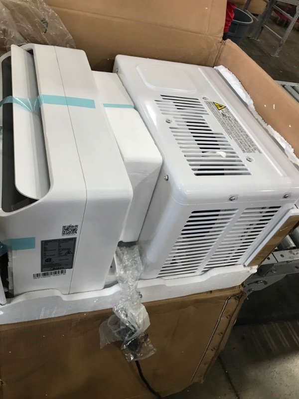 Photo 1 of TESTED BLOWS COLD AC**
Midea 8,000 BTU U-Shaped Inverter Window Air Conditioner WiFi, 9X Quieter, Over 35% Energy Savings ENERGY STAR MOST EFFICIENT