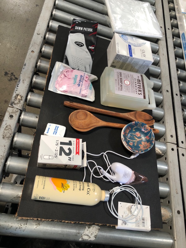 Photo 1 of 12 ITEMS*
MISCELLANEOUS GOODS BUNDLE