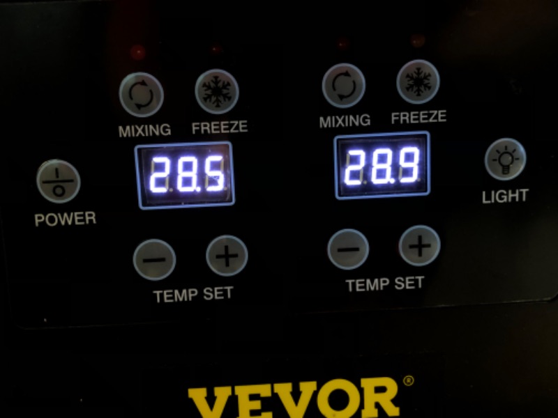 Photo 4 of ***PARTS ONLY***
VEVOR Commercial Slushy Machine, 2.5Lx2/0.7x2 Gal Food-Grade PC Tanks, 380W 110V Margarita Smoothie Frozen Drink Maker with Light Mode, Slushie Machine for Supermarkets Cafes Restaurants Bars Home Use
