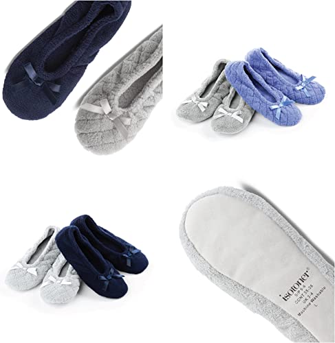 Photo 1 of isotoner Women's 1 Pair Ballerina Slipper Quilted and Solid Ballet Flat silver glitter
SIZE 40