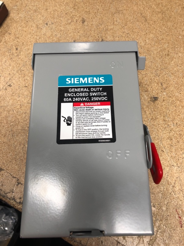 Photo 3 of Siemens GNF222RA 2P 60A 240V General Duty Safety Switch Outdoor, Non-Fusible,ANSI 61 Grey
