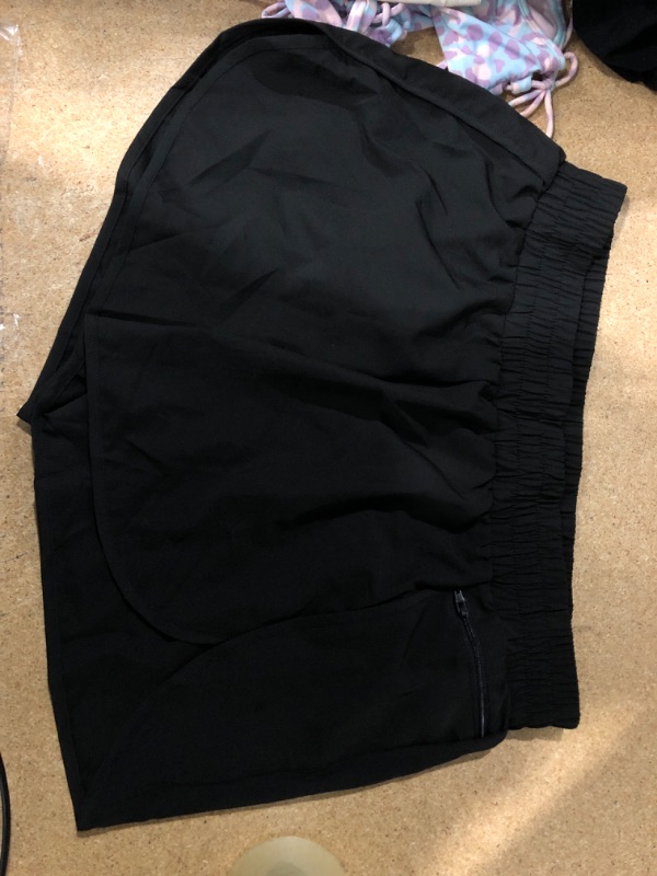 Photo 1 of bloom lobby shorts xl black 10 " shorts 