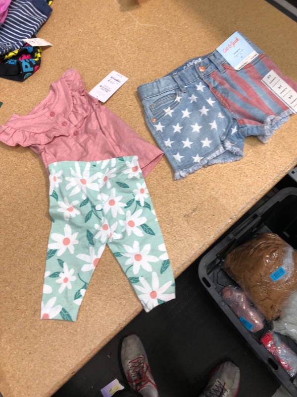 Photo 2 of (2 ITEMS) Toddler Girls' Jean Shorts - Cat & Jack™  SIZE 5T + 2 PIECE TODDLER GIRL'S SHIRT AND PANTS SET 3M