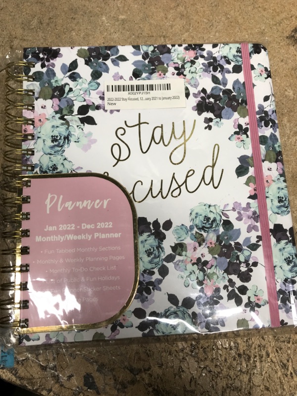 Photo 2 of 2022 Weekly Monthly Planner, 9 x 9.5", by Votum, Stay Focused (August 2022-January 2024)
