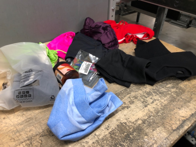 Photo 1 of BUNDLE OF ASSORTED CLOTHES/ SIZES AND STYLES VARY - 14
