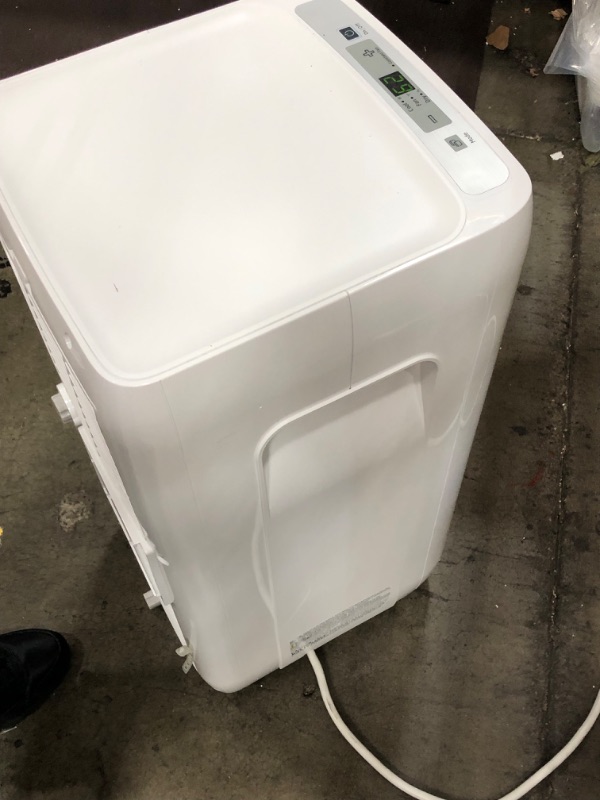 Photo 4 of  Midea 8,000 BTU Portable Air Conditioner