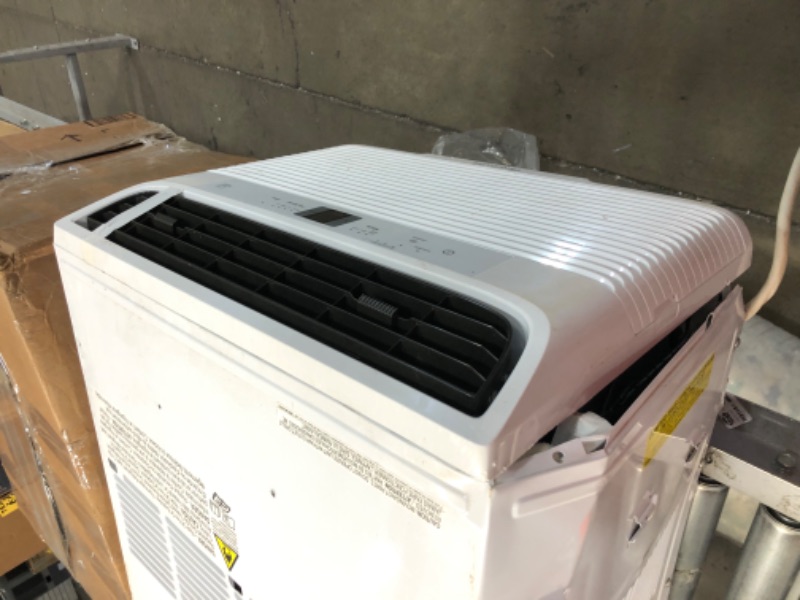 Photo 9 of **DAMAGED**
Frigidaire FHWW123WBE Smart Window Air Conditioner with Wi-Fi Control, White
