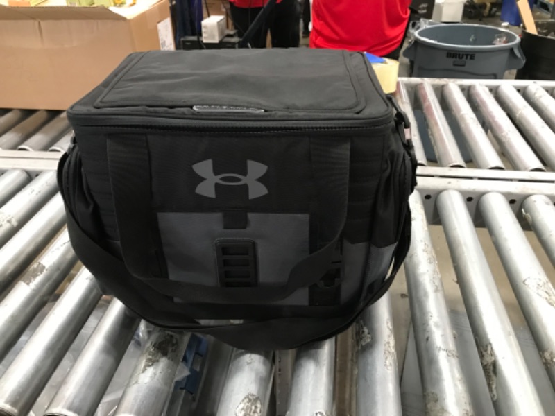 Photo 6 of **USED-NEEDS CLEANING**
Under Armour UA 24-Can Sideline Soft Cooler
