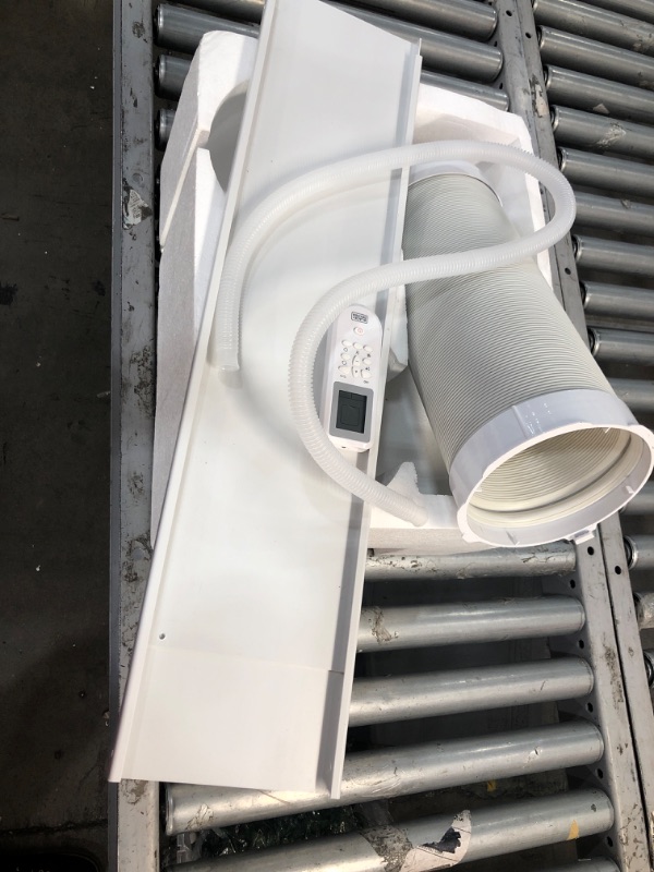 Photo 2 of 
BLACK+DECKER BPT08HWTB Portable Air Conditioner with Heat, 8,000 BTU SACC/CEC (12,500 BTU ASHRAE), Cools Up to 350 Square Feet, White
