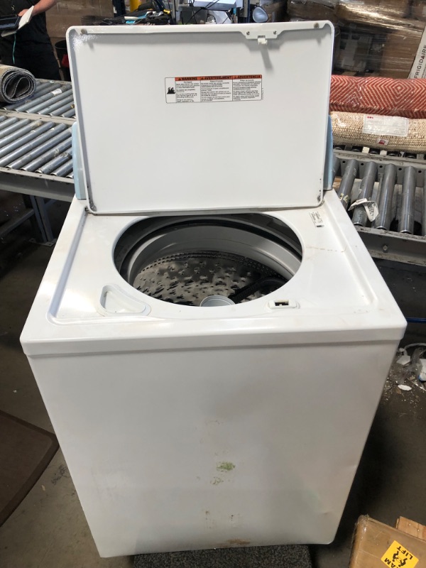 Photo 4 of **PARTS ONLY** Kenmore 28" Top-Load Washer with Triple Action Agitator and 4.2 Cubic Ft. Total Capacity, White
