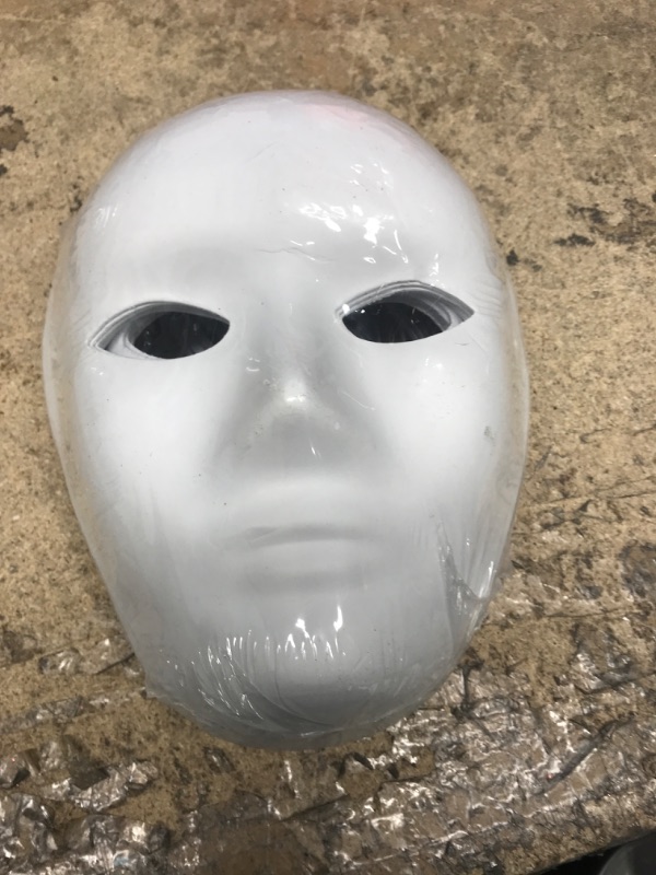 Photo 2 of 14pcs 2 Sizes DIY Full Face Masks with 14pcs Tied Ropes- Men ans Women - White Blank Paintable Paper Mache Masks, Cosplay Masquerade Mask for Halloween Party, Ghost Cosplay, DIY Art Creativity