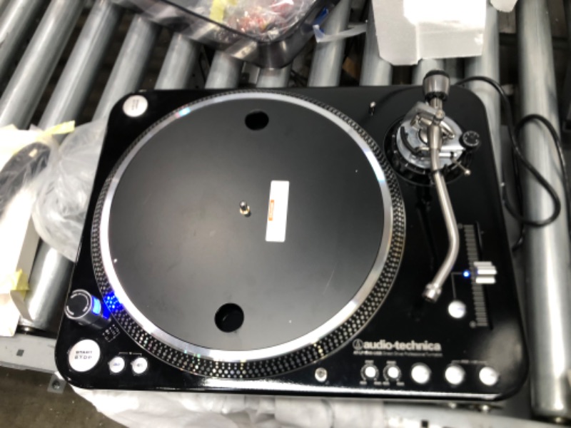 Photo 2 of Audio-Technica ATLP1240USBXP Direct-Drive Professional DJ Turntable (USB and Analog)