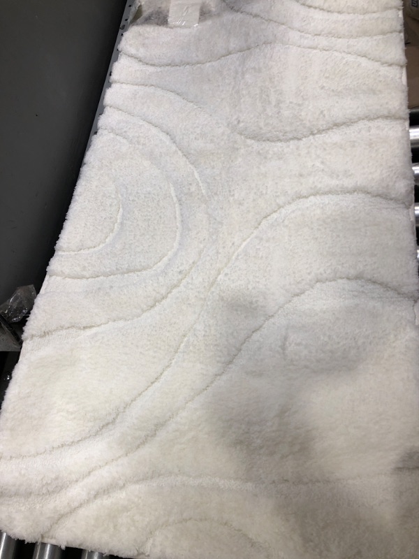 Photo 2 of 
Gorilla Grip Premium Luxury Bath Rug, 24 x 60, Absorbent, Soft, Thick Shag, Bathroom Mat Rugs, Machine Wash, Microfiber Dries Quickly, Mats for Bath Room,...
Size:White