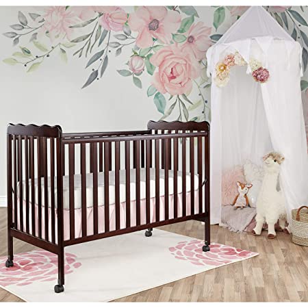 Photo 1 of Dream On Me Carson Classic 3-in-1 Convertible Crib in Espresso
