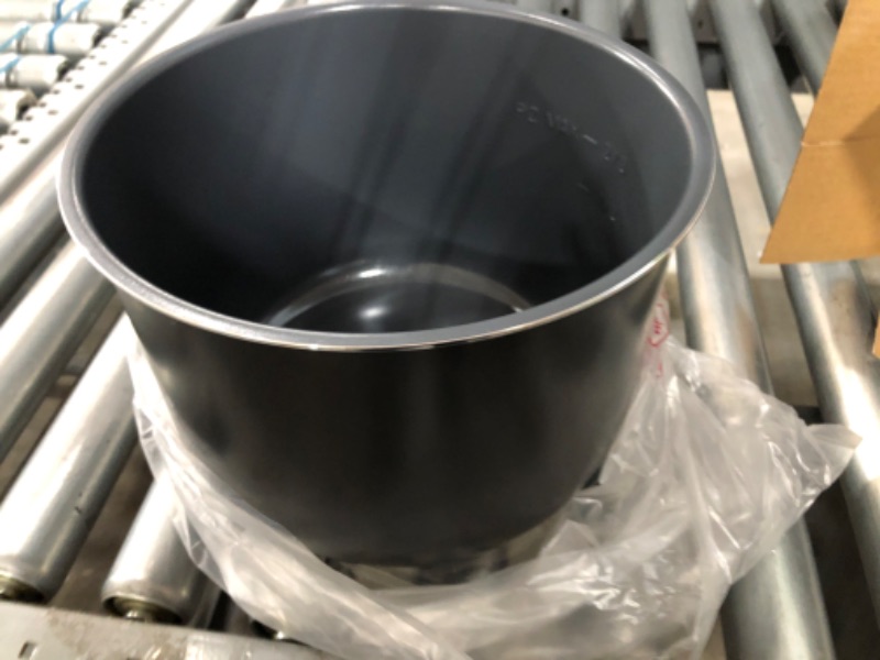 Photo 2 of 
Instant Pot Ceramic Inner Cooking Pot - 6 Quart