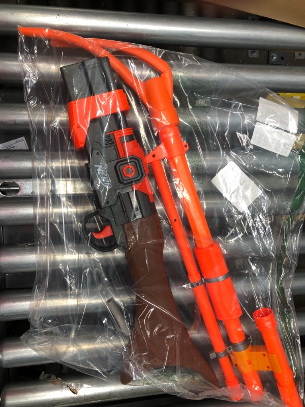 Photo 2 of  NERF Star Wars The Mandalorian Amban Phase-pulse Blaster

