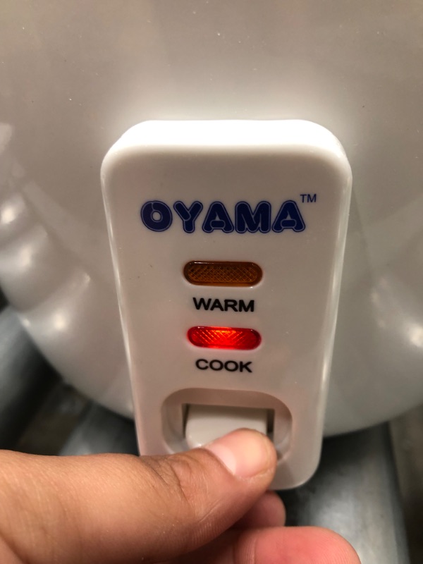 Photo 2 of OYAMA Stainless 16-Cup (Cooked) (8-Cup UNCOOKED) Rice Cooker, Stainless Steel Inner Pot, Stainless Steamer Tray (CNS-A15U)
**tested, powers on