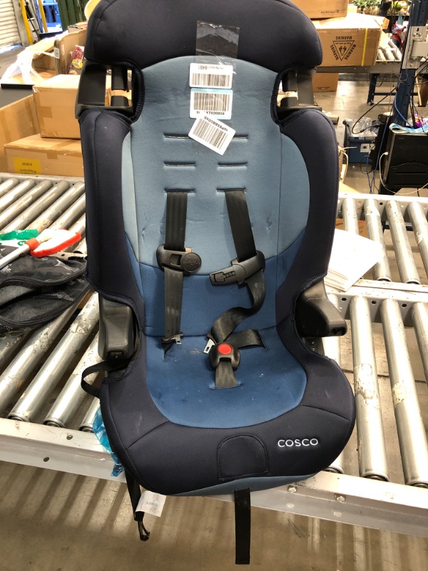 Photo 2 of Cosco Finale Dx 2-In-1 Combination Booster Car Seat, Sport Blue
