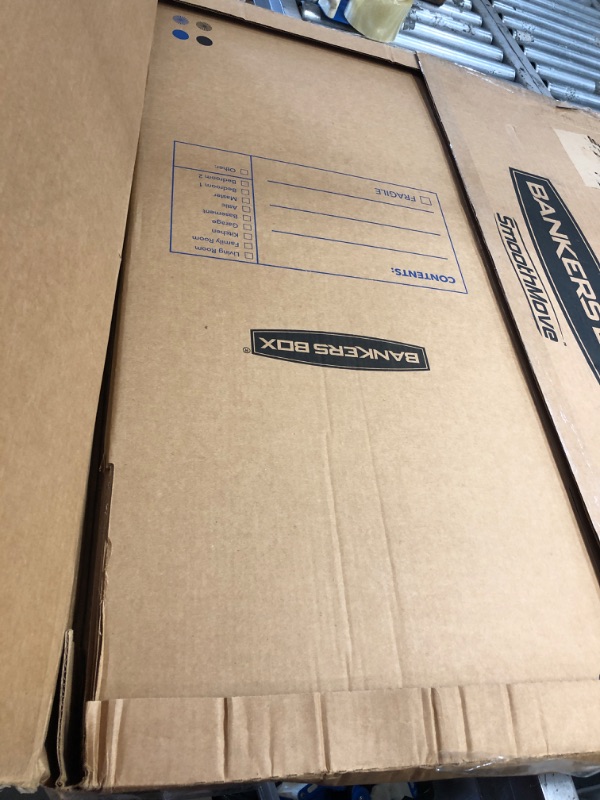 Photo 2 of SmoothMove? Basic Moving Boxes, Large, 7pk