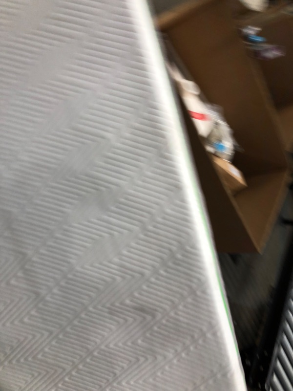 Photo 8 of */PLEASE READ COMMENTS**
TWIN SIZE IYEE NATURE MATTRESS - 8 INCH 