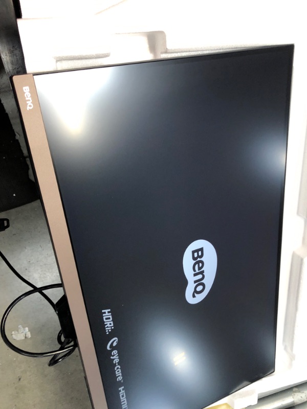 Photo 2 of BenQ EW2880U 28” 4K UHD Monitor | IPS | Dual 3W Speakers | HDRi optimization | USB-C, HDMI, DP connectivity | 90% DCI-P3 | Remote Control | Eye-Care & Height/Tilt Adjustable Stand
