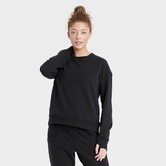 Photo 1 of All In Motion Womens Sweatshirt Medium Black Oversized Pullover Lounge Pockets
SIZE M