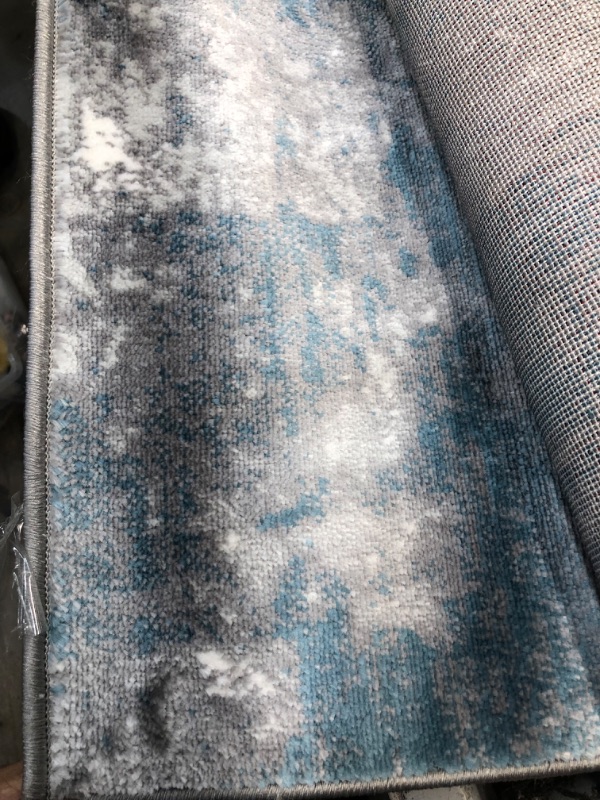 Photo 3 of  Carpet (5  1/2 ft.)  Grey&Blue Blend Design.