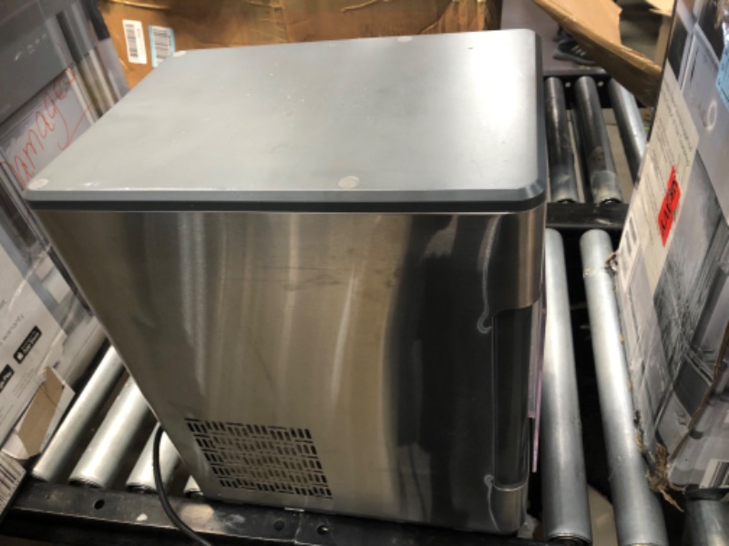 Photo 7 of -USED-
GE Profile Opal | Countertop Nugget Ice Maker with Side Tank | Portable Ice Machine Makes up to 24 Lbs. of Ice per Day | Stainless Steel Finish
