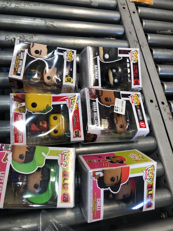 Photo 1 of ***Bundle of Funko Pops - 6 pack (Different styles/models) 
- Minor cosmetic box damaged 