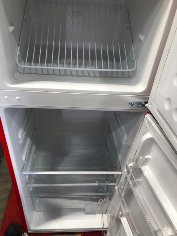 Photo 6 of **USED**
RCA RFR786-RED 2 Door Apartment Size Refrigerator with Freezer, 7.5 cu. ft, Retro Red
