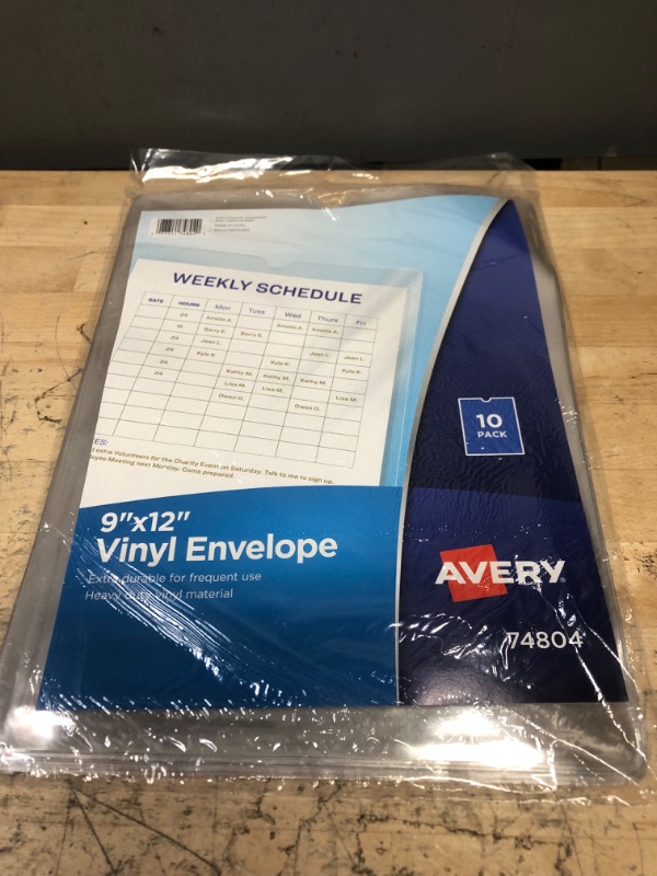 Photo 3 of Avery 74804 Top-Load Clear Vinyl Envelopes w/Thumb Notch, 9” x 12”, Clear (Pack of 10) Vinyl Envelope 9x12 Clear 10 Covers