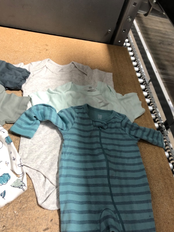 Photo 1 of Baby Cloths Bundle, 6 Items 
One Piece Outfits NB and 18M 